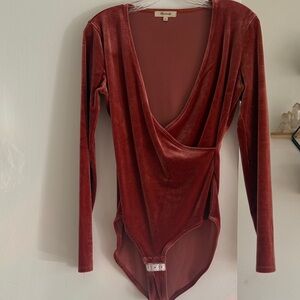 Madewell Velvet Deep V-Neck Bodysuit - Rust
